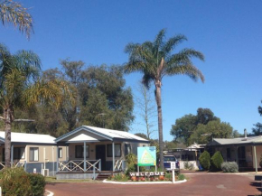 Pinjarra Caravan Park and Cabins